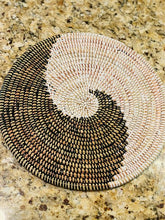Load image into Gallery viewer, Black and White Sweet Grass Placemat Sagar (3 sizes)