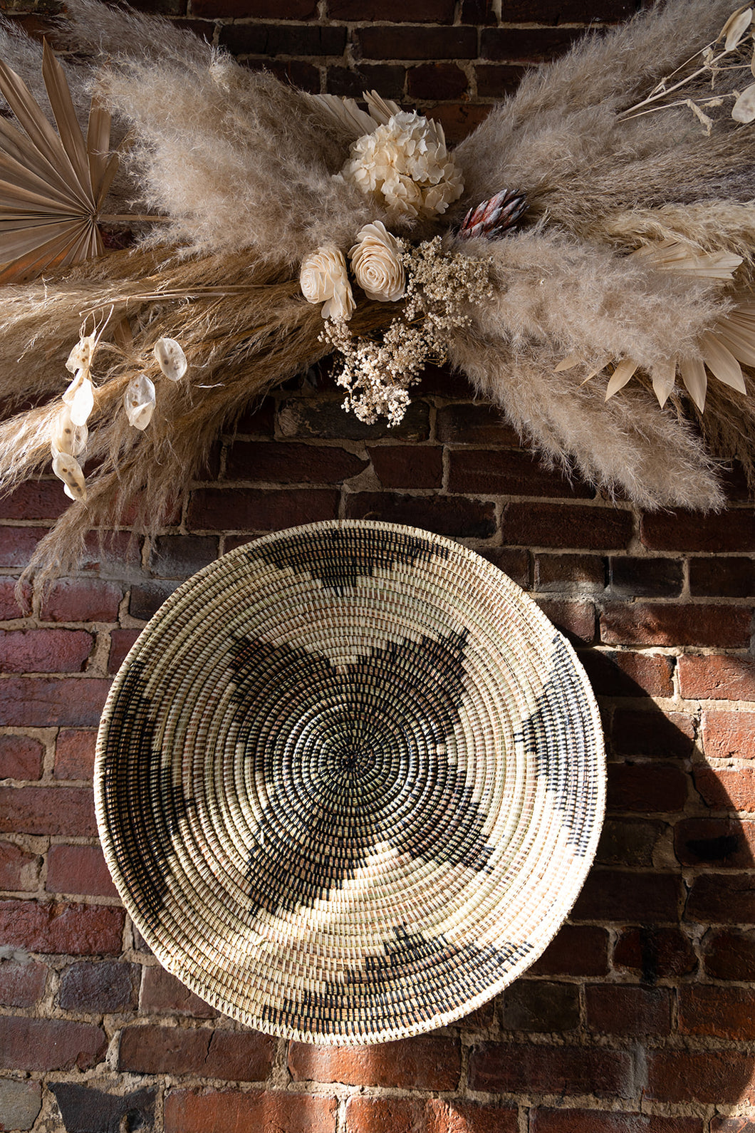 Yandey wall basket