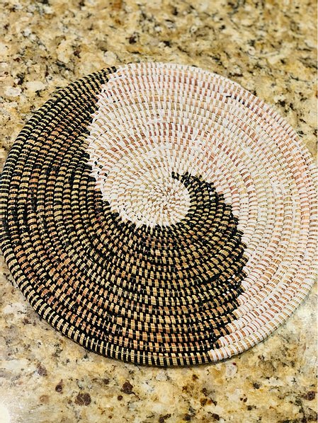 Black and White Sweet Grass Placemat  Sagar (3 sizes)