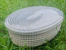 Load image into Gallery viewer, Maney oval storage basket
