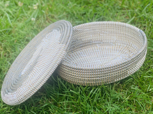 Load image into Gallery viewer, Maney oval storage basket
