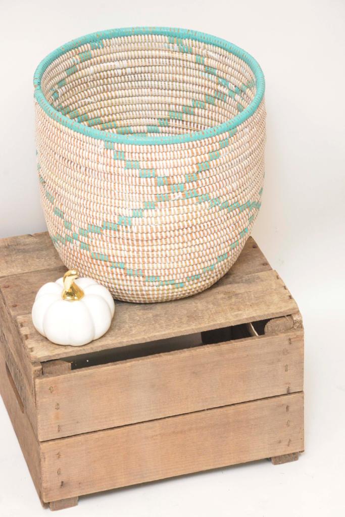 Nabu sweetgrass planter